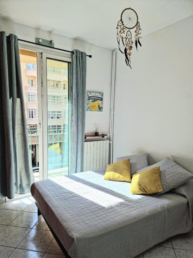 La Caisserie Vieux-Port / Une Chambre Et Balcon Lägenhet Marseille Exteriör bild